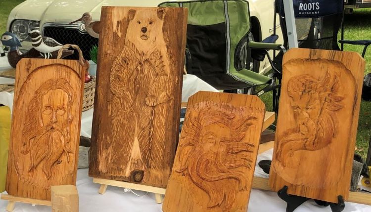 Wayne Begarnie's Carving
